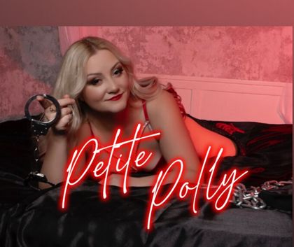 petitiepolly OnlyFans picture