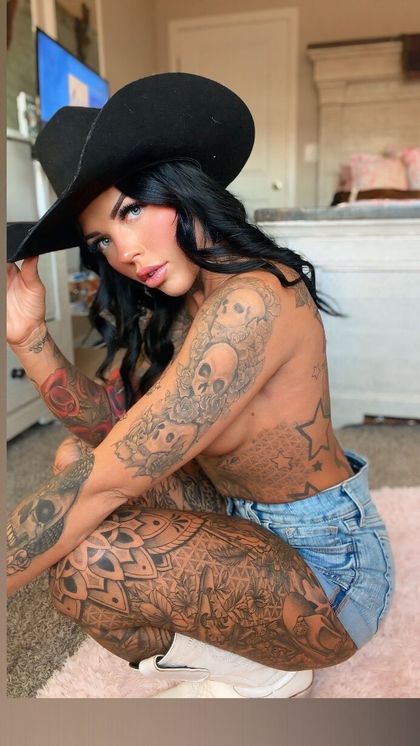 inkedkell OnlyFans picture