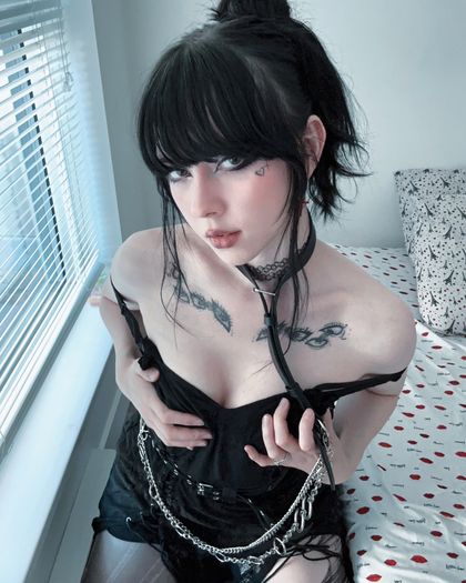 kinkyshelz OnlyFans picture