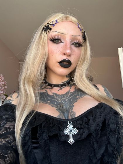 deadgirlclaire OnlyFans picture