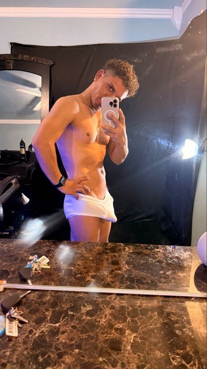 tonnyfloress OnlyFans picture