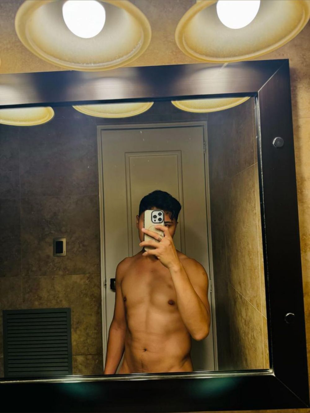 badalex26 OnlyFans profile picture