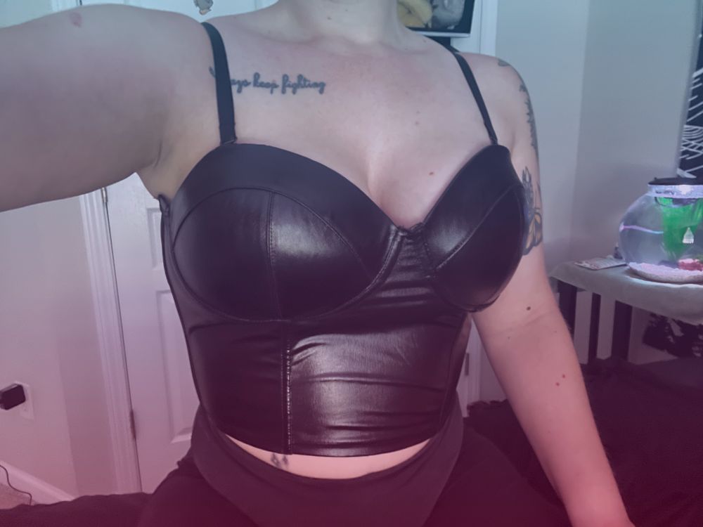 onlyoursarah OnlyFans profile picture