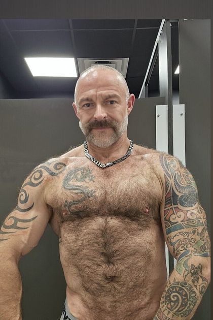 musclebearmontreal OnlyFans picture