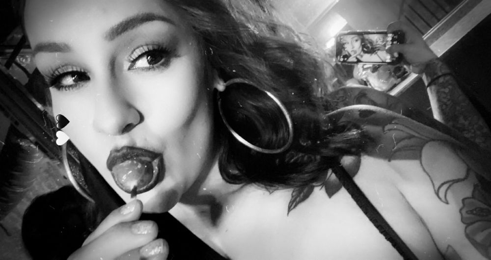 u196045367 OnlyFans profile picture