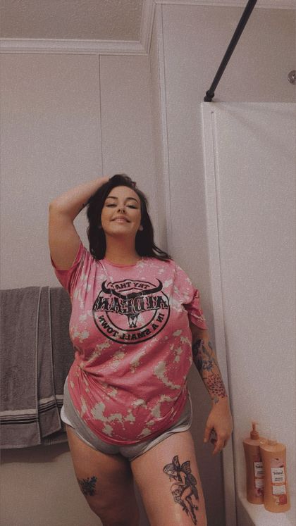 hotwifepanda OnlyFans picture