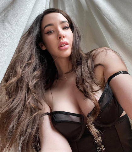 chloeonline OnlyFans picture