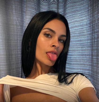 rosiekooki OnlyFans picture
