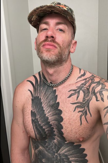 holdenthetop OnlyFans picture