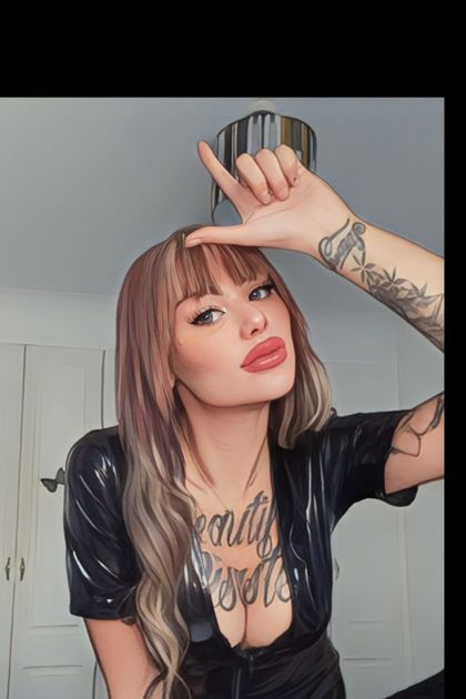 evelinehart OnlyFans picture