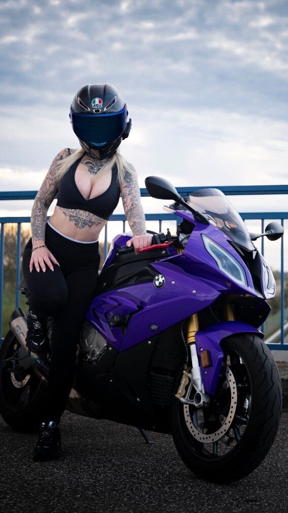 bellamotolife OnlyFans profile picture