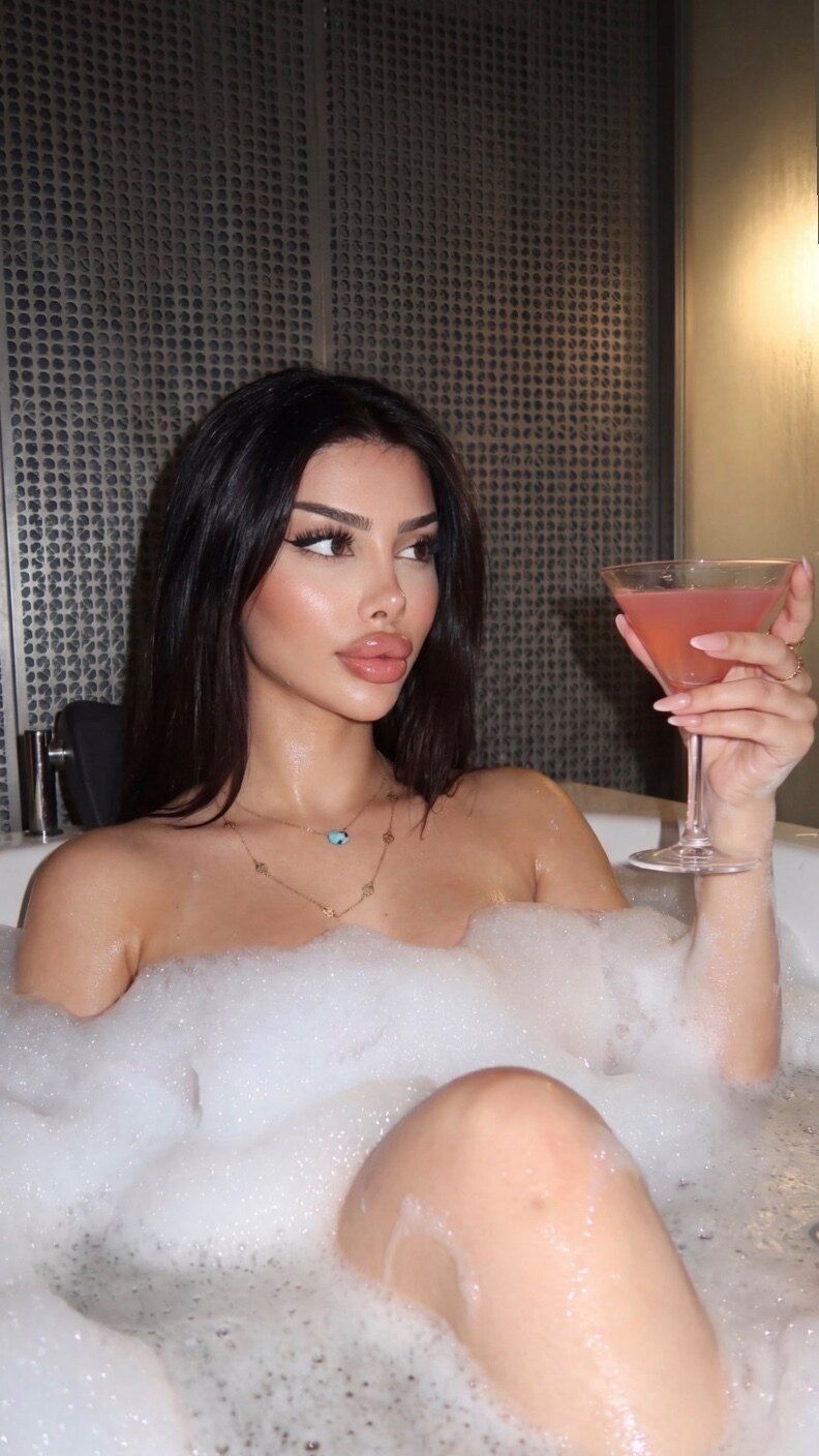 officialcleopatra OnlyFans profile picture