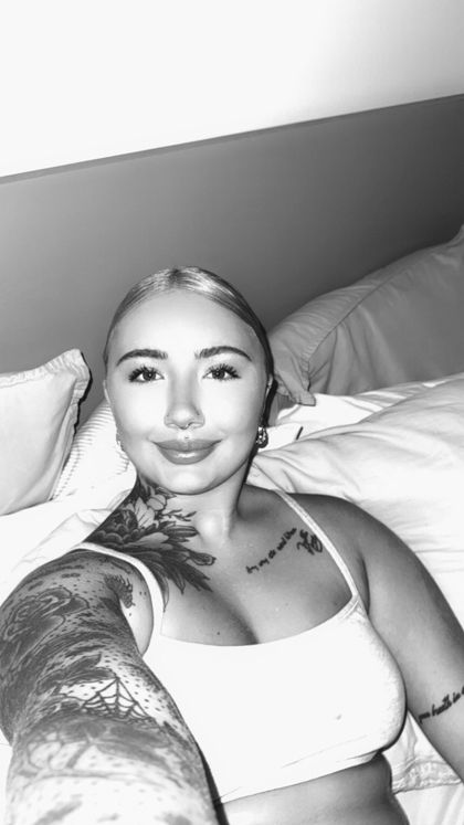 ladyhlh OnlyFans picture