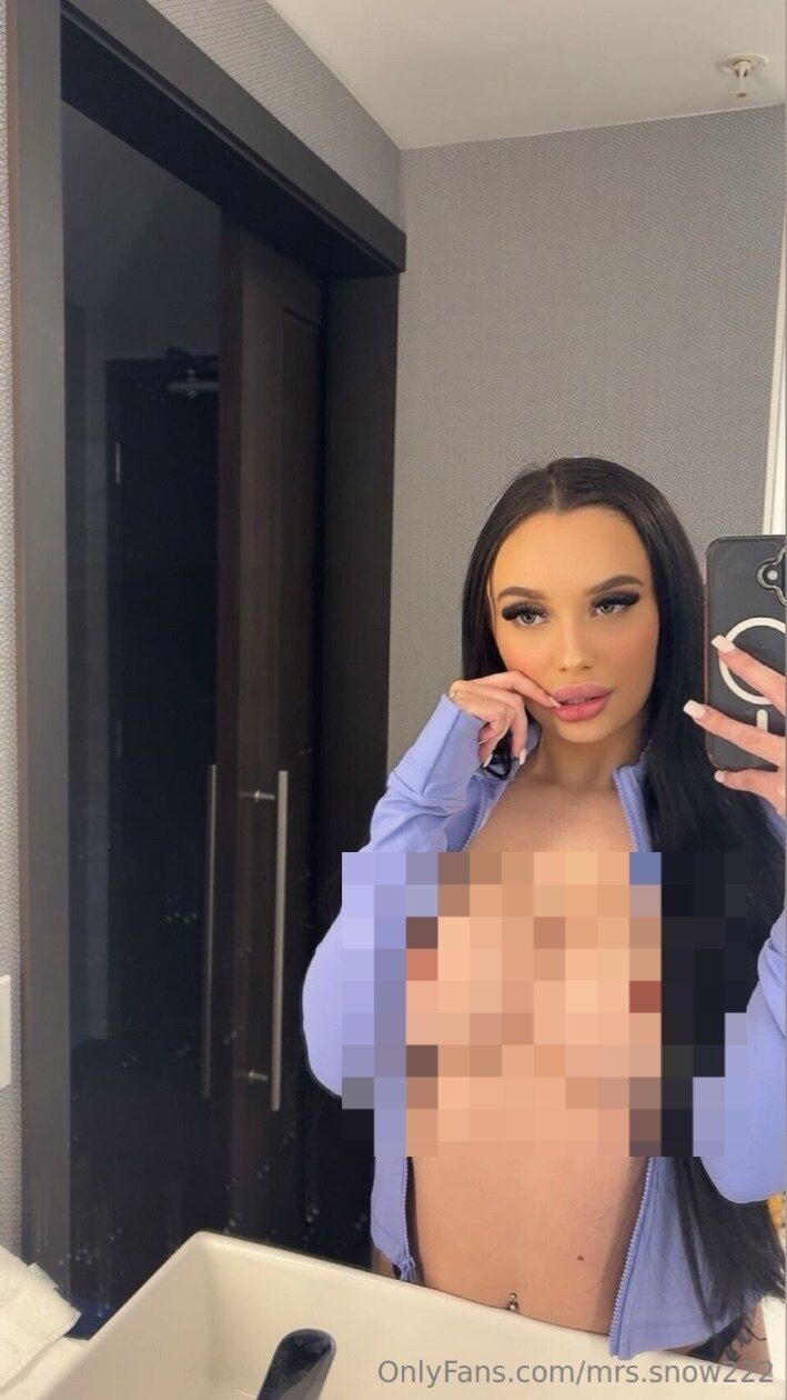 mrs.snow222 OnlyFans profile picture