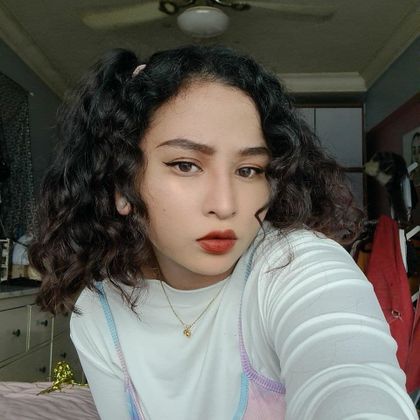 Best Hot Lae_lae OnlyFans Accounts | FansMetrics.com