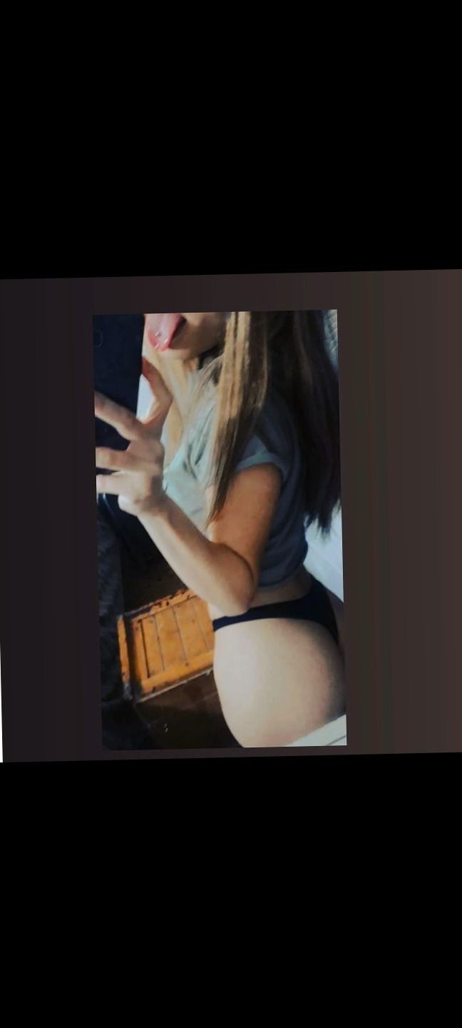 clara01gomes OnlyFans profile picture
