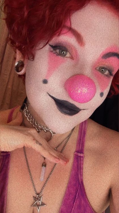 clowngirlvexx.free OnlyFans picture