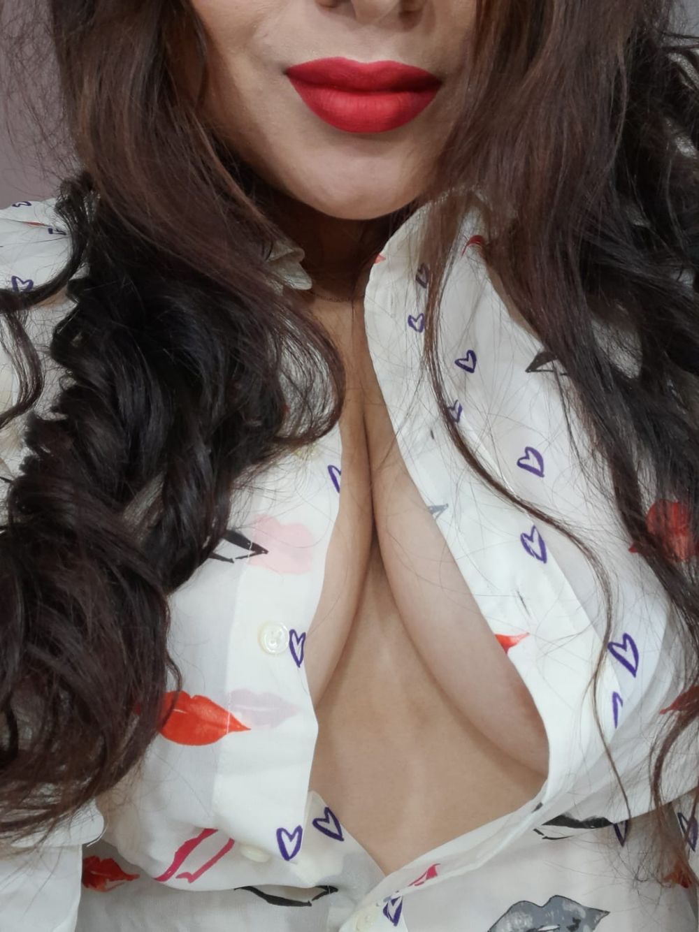saravalin OnlyFans profile picture