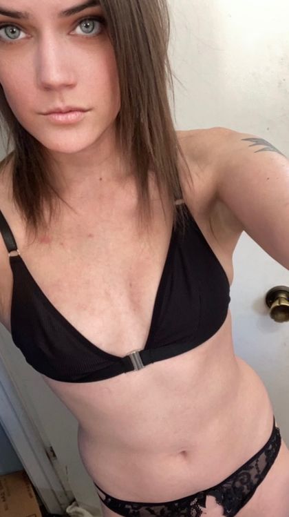 littlebuug OnlyFans picture