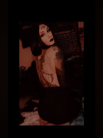 𝔖𝔲𝔠𝔠𝔲𝔟𝔲𝔰 𝔏𝔦𝔩𝔦𝔱𝔥