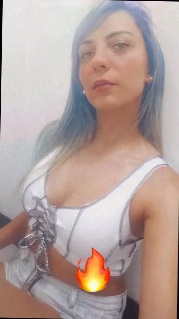 alexx2022 OnlyFans picture