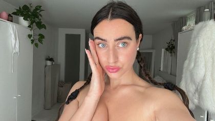 hiselena OnlyFans picture