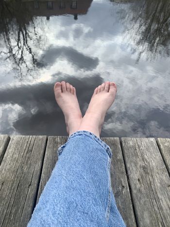 Smol Bean Smol Feet