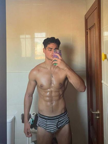 roystivenson OnlyFans picture