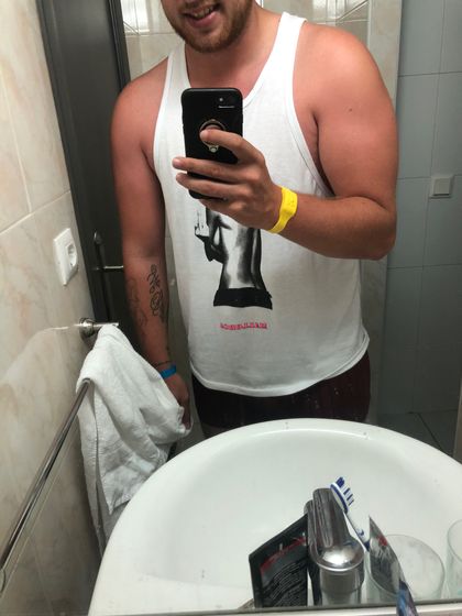 a_normal_guy93 OnlyFans picture