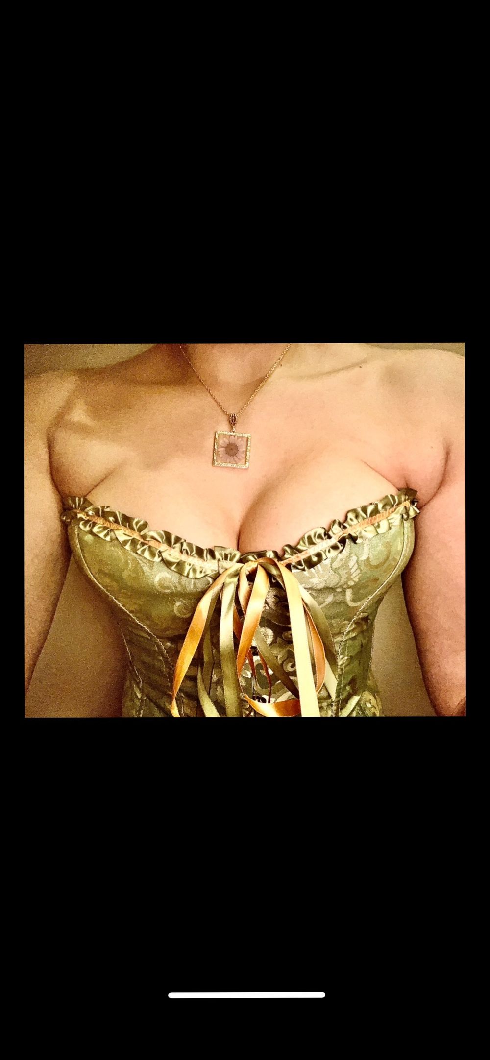 ellaenchanted23 OnlyFans profile picture