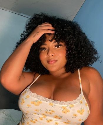 Raychelle m