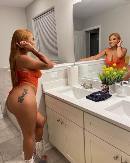 mariannasyourmuse OnlyFans picture