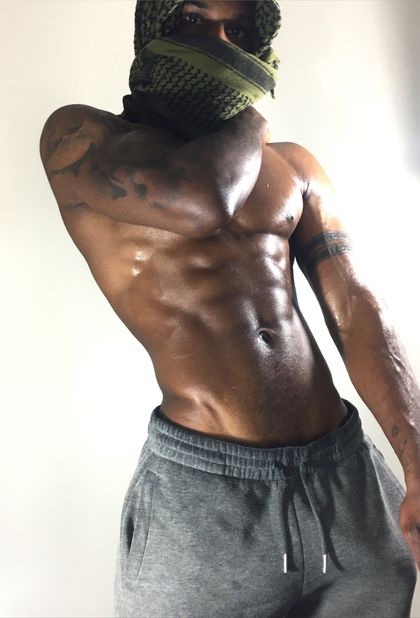yurisinsvip OnlyFans picture