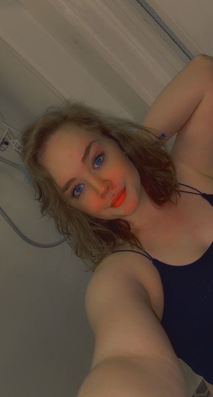 lilybug02 OnlyFans picture