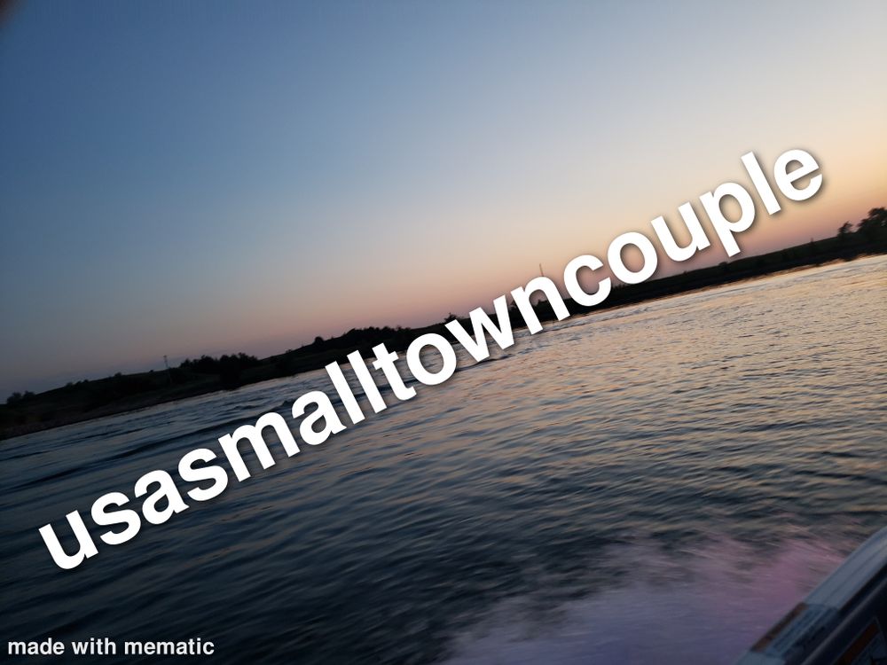 usasmalltowncouple OnlyFans profile picture