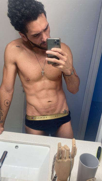 randres OnlyFans picture