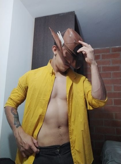 cowboylatin OnlyFans picture