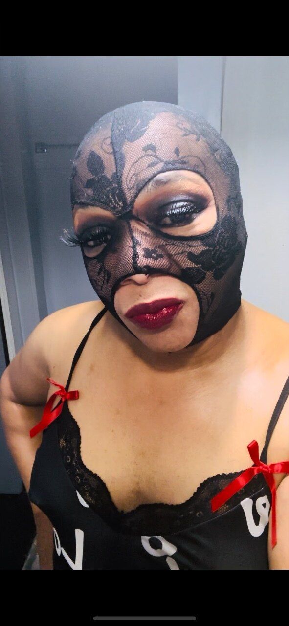 headmistresstiya OnlyFans profile picture
