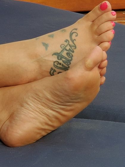 freequeensunnyfootdom OnlyFans picture