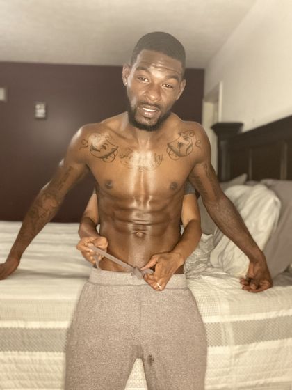 chocolatestrokes OnlyFans picture