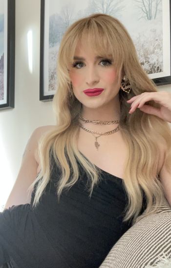 urprincesspea OnlyFans - Free Trial - Photos - Socials | FansMetrics.com