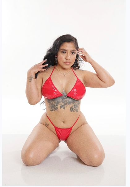 lareinazoey OnlyFans picture