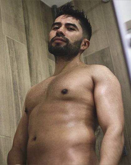 u190087802 OnlyFans picture