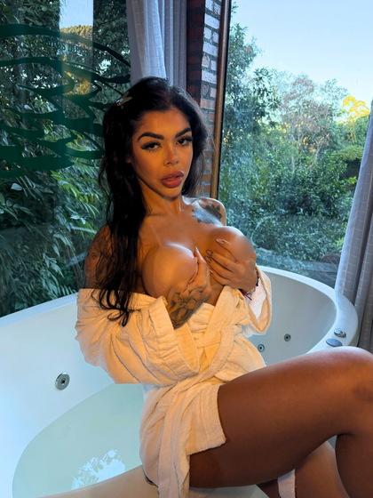 gabriellaeuzebio OnlyFans picture