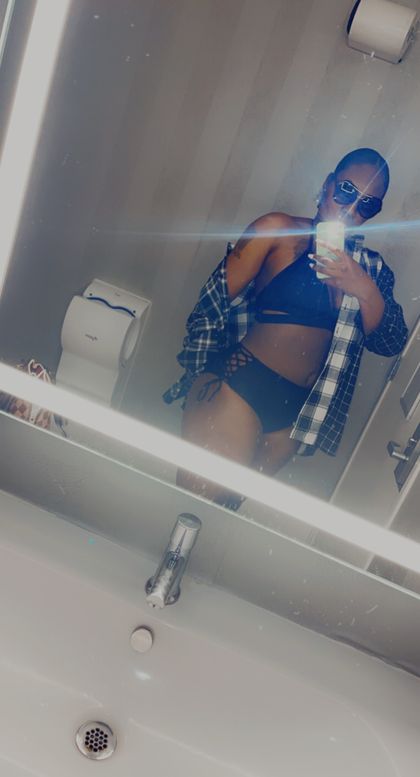 prettybrown773 OnlyFans picture