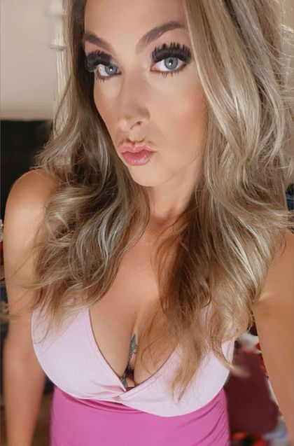 thescarlettwinters OnlyFans picture