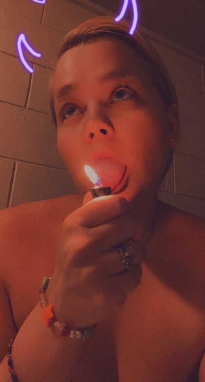 thedevirosefree OnlyFans picture