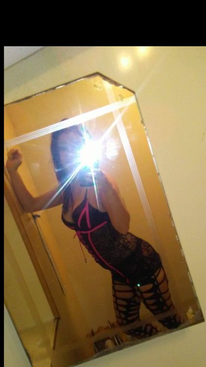 ashleypleasures OnlyFans picture