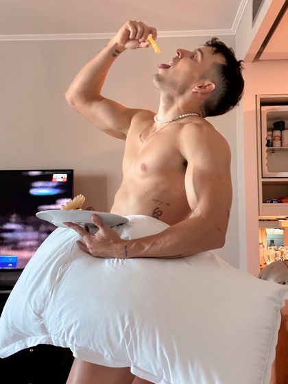 nicolorenzon OnlyFans picture