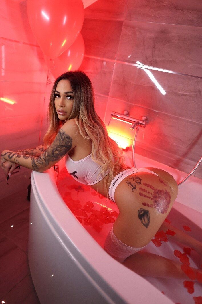 ensi19 OnlyFans profile picture